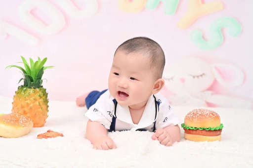 专业助孕公司宝宝在妈妈肚子里